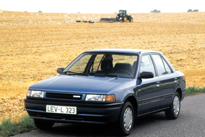 MAZDA 323 C IV (BG)